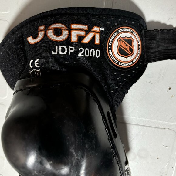 Jofa Hockey Elbow Pads - Picture 2 of 3
